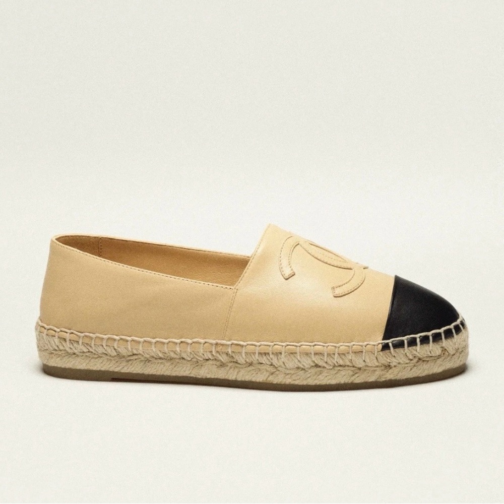 EUC! Chanel 38 Beige & Black Leather Espadrilles Original Box & Receipt - Picture 8 of 8